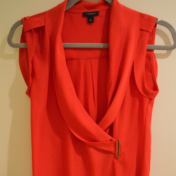 Ann Taylor Tops - Ann Taylor Red Sleeveless Blouse top shirt collar